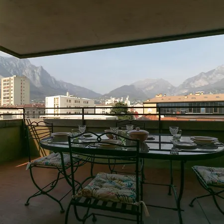 Apartment Welcomely - Ponte Vecchio Family Lecco