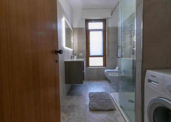 Ponte Vecchio Family