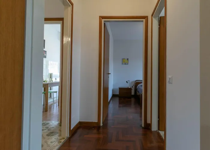 Ponte Vecchio Family